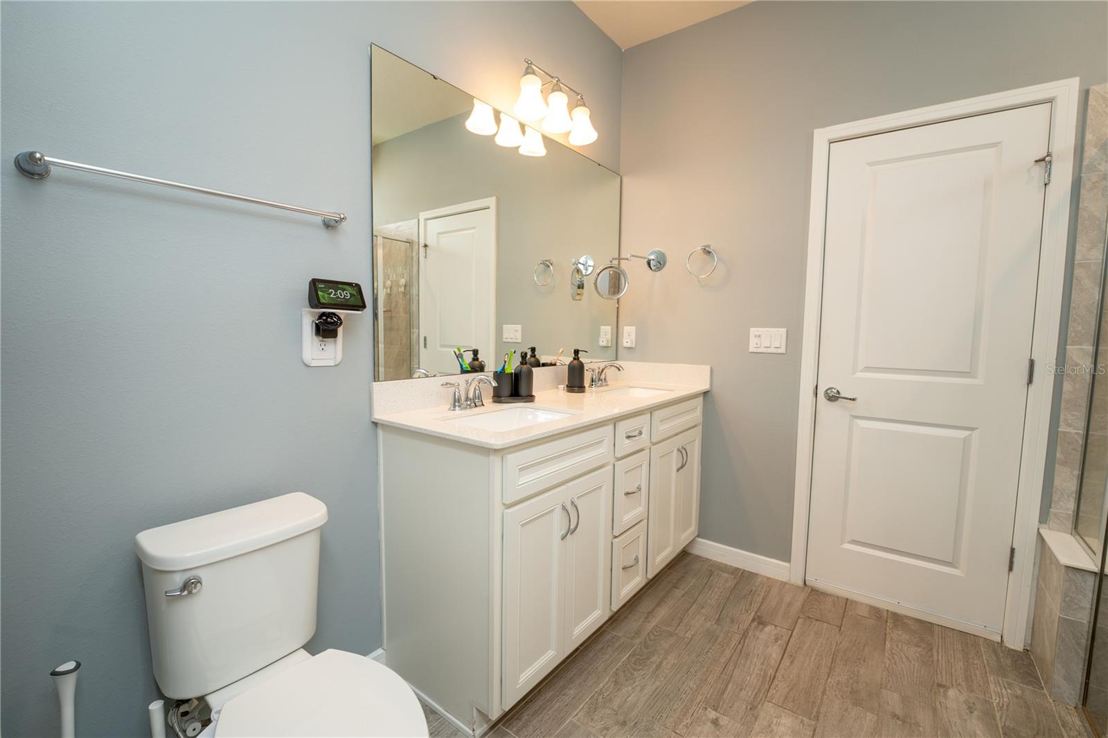 9683 Brown Burrow St Property Photo 15