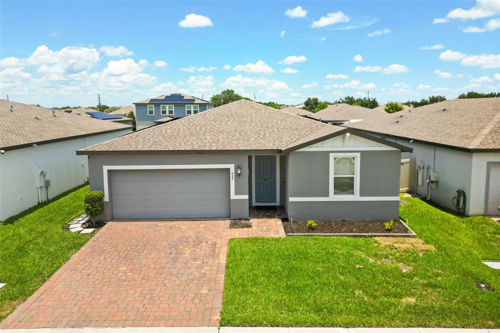 428 Mckenna Dr Property Photo 1