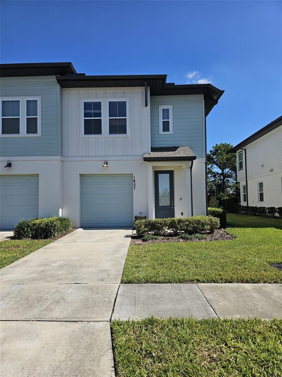 1457 Discovery Street Property Photo 1