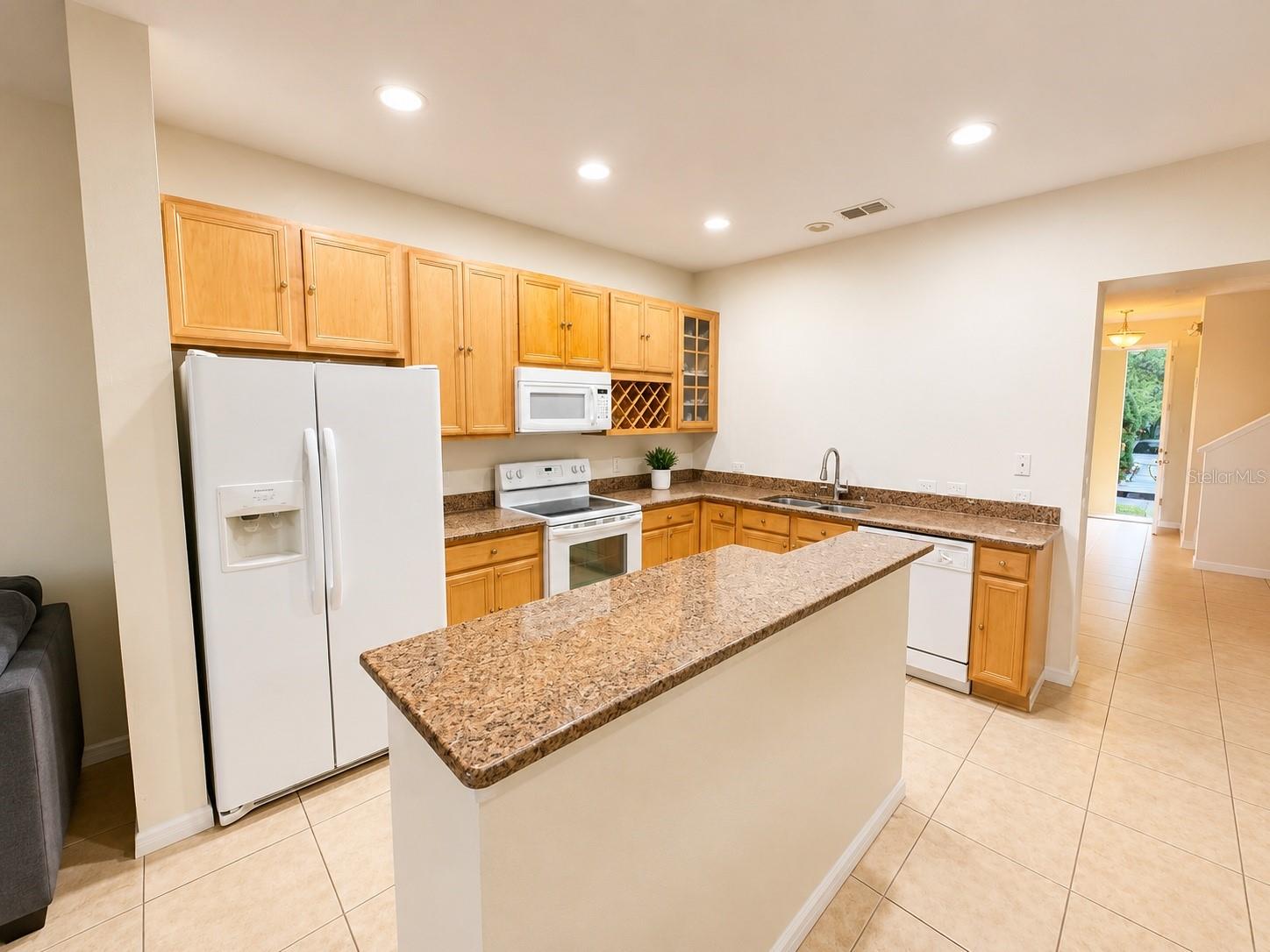 7601 Acklins Rd Property Photo 3