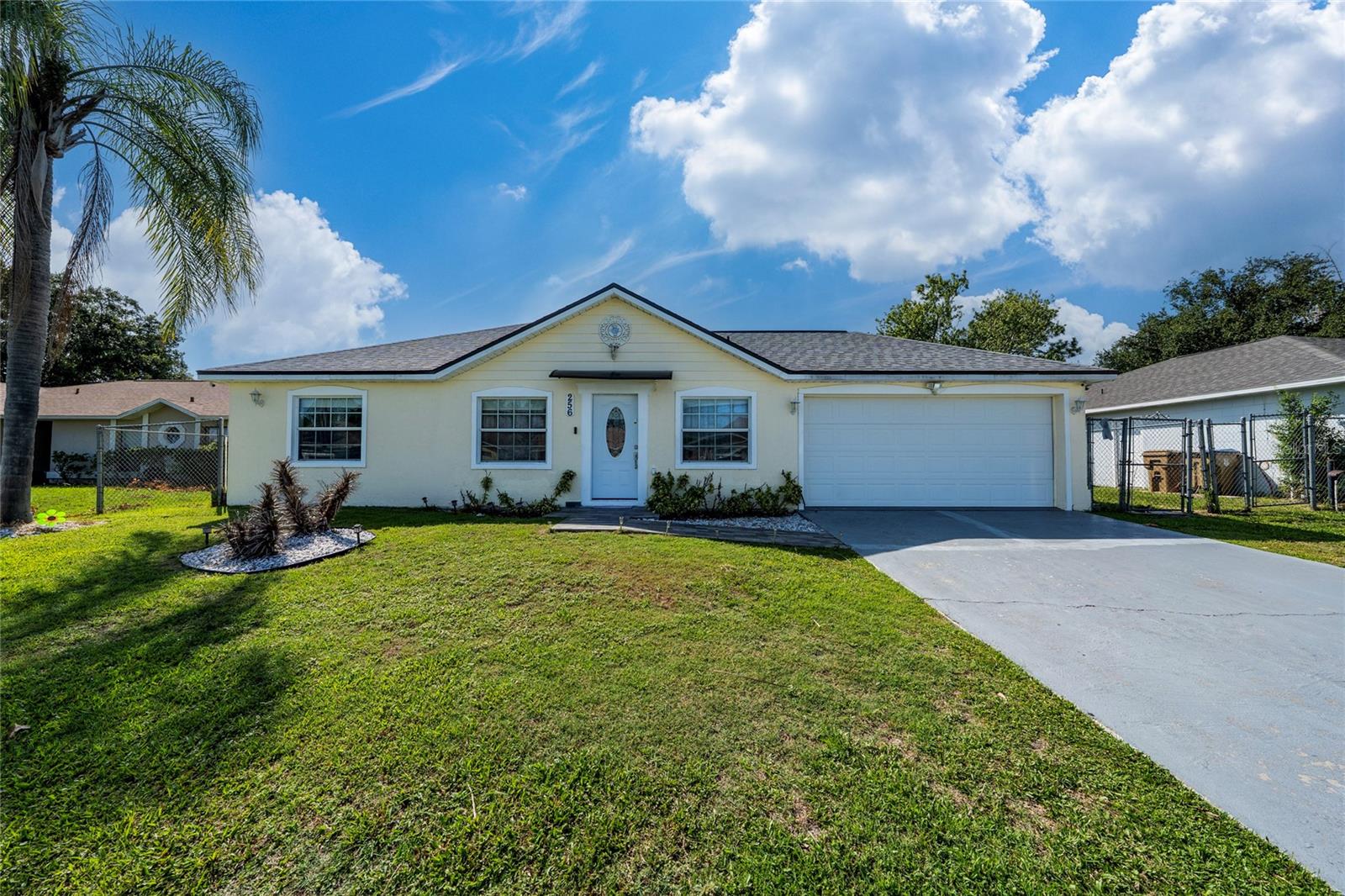 256 Cranbrook Dr Property Photo 1