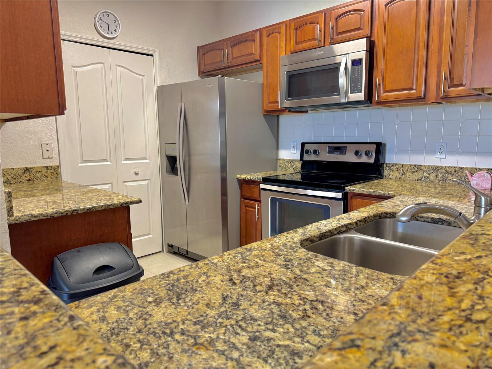 8828 Dunes Ct #12 304 Property Photo 3
