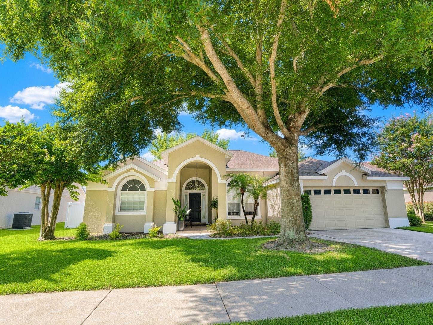 2526 HOLLY BERRY CIR