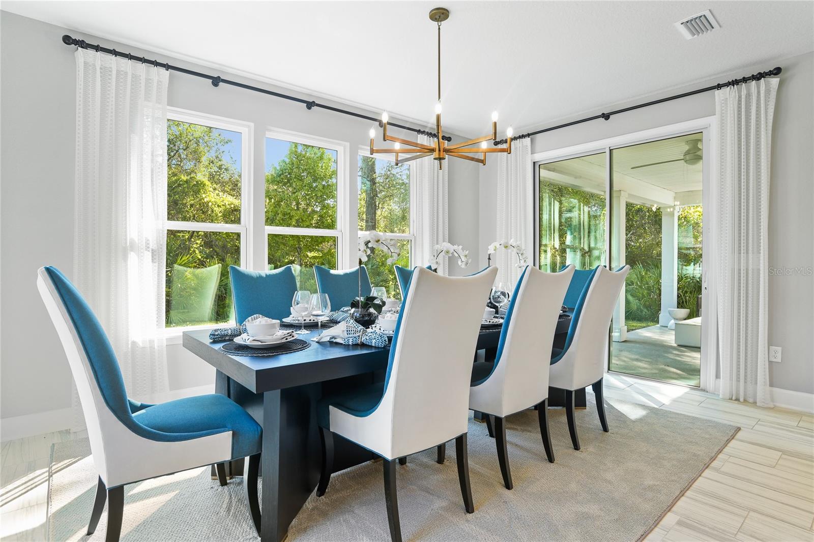 231 Thornberry Way Property Photo 13