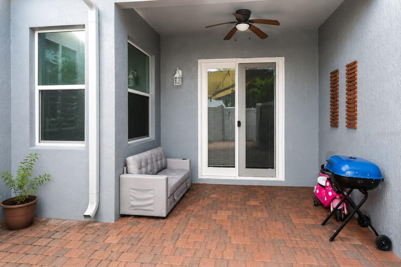 7060 Ventnor Dr Property Photo 30