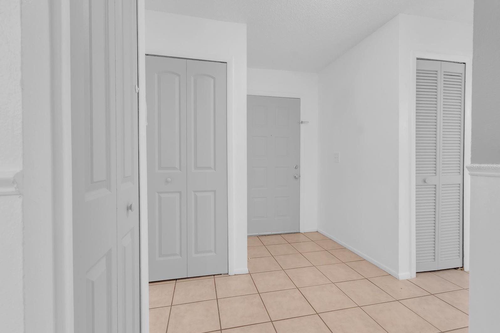 2432 King Oak Ct Property Photo 29