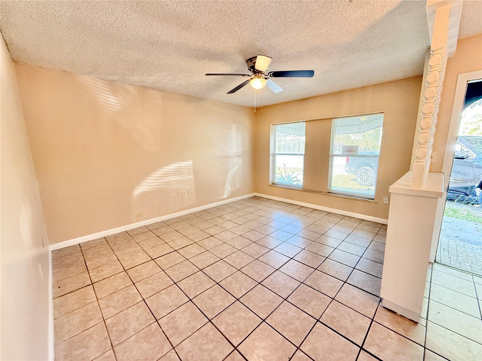 1507 N Thacker Ave Property Photo 3
