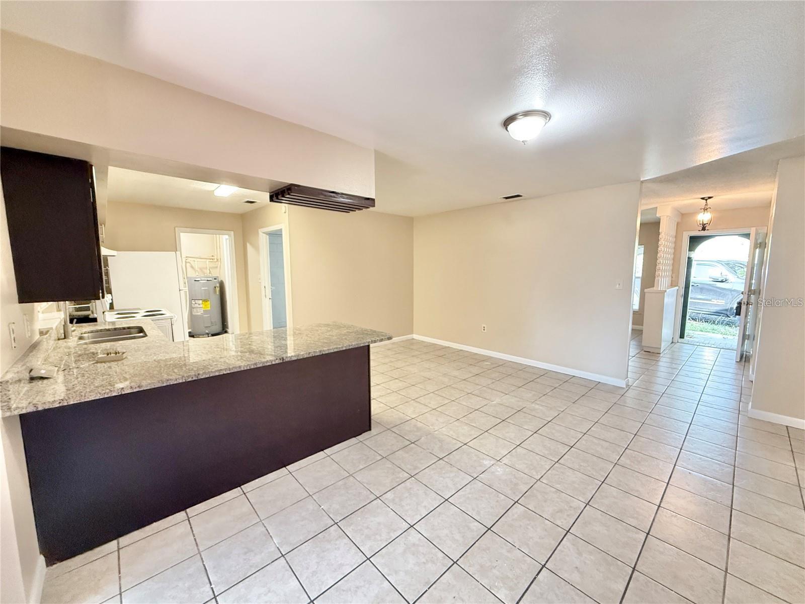 1507 N Thacker Ave Property Photo 6