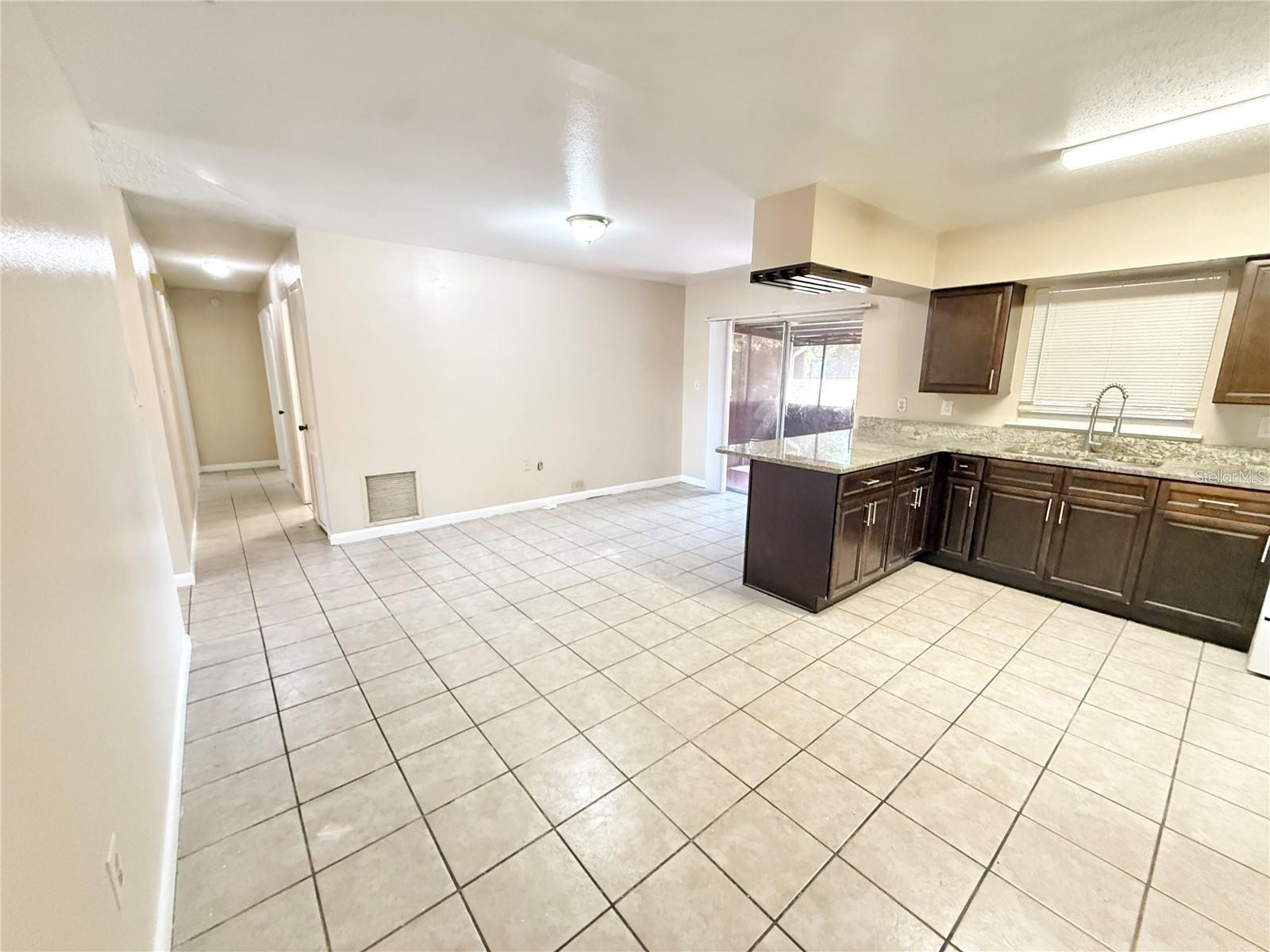 1507 N Thacker Ave Property Photo 7