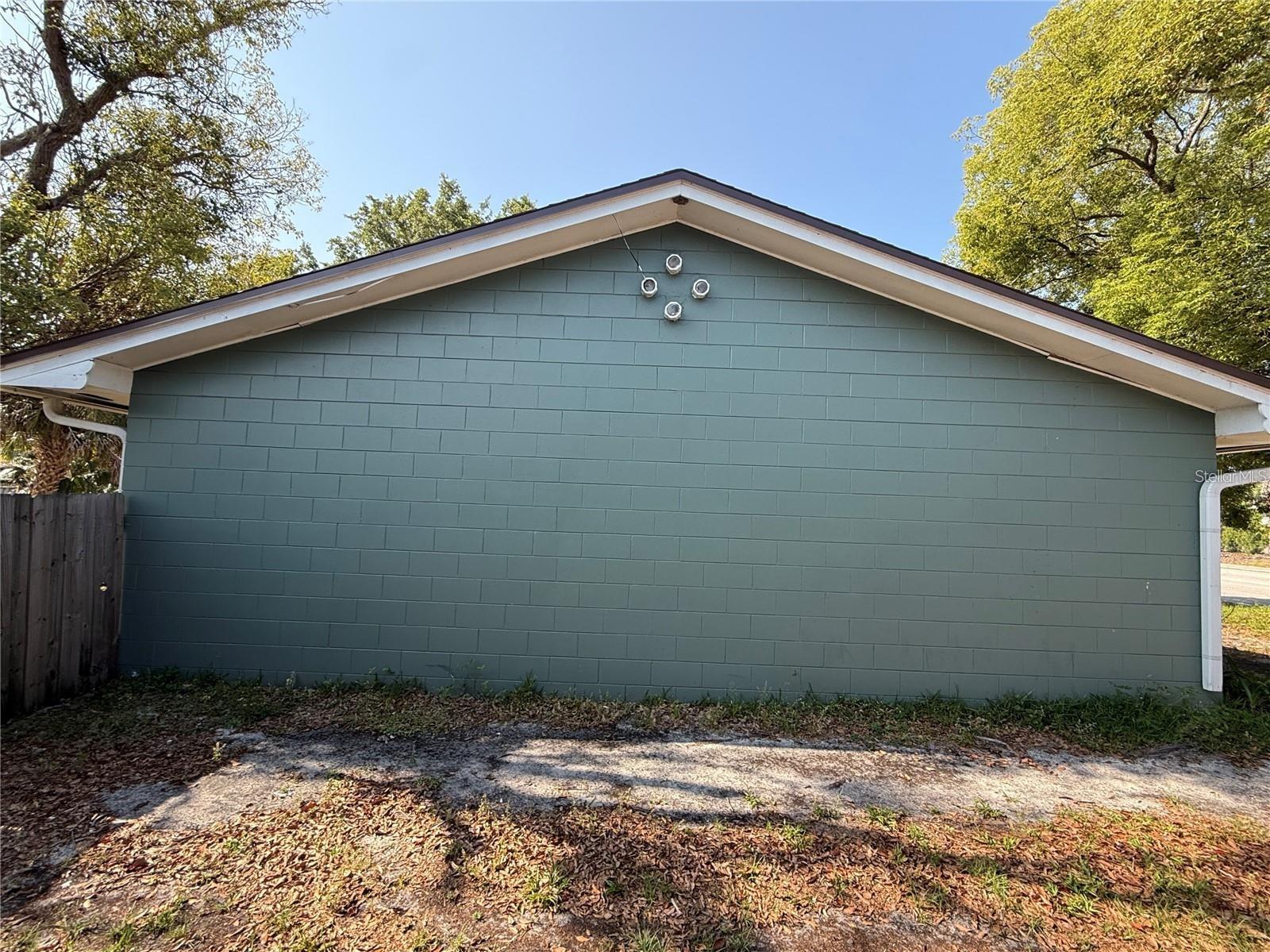 1507 N Thacker Ave Property Photo 35
