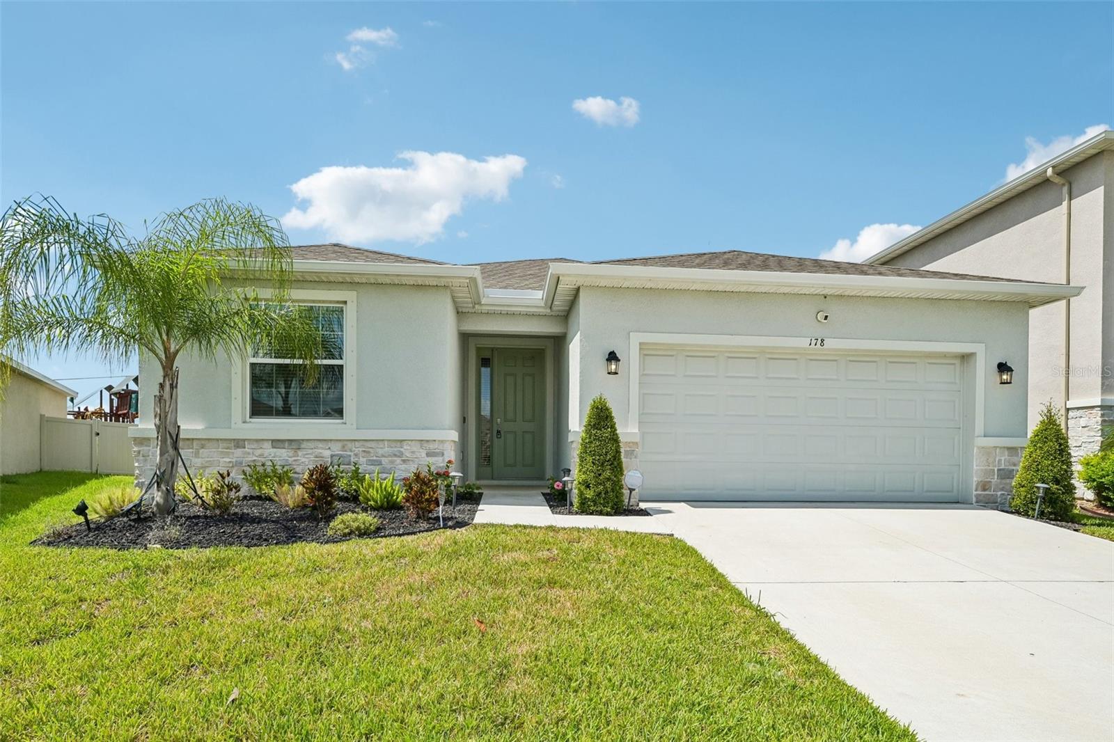 178 Mangrove Manor Dr Property Photo 39