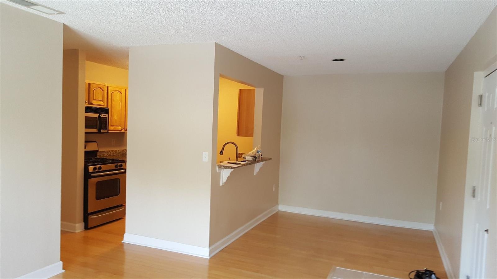 2035 Dixie Belle Dr #2035o Property Photo 4