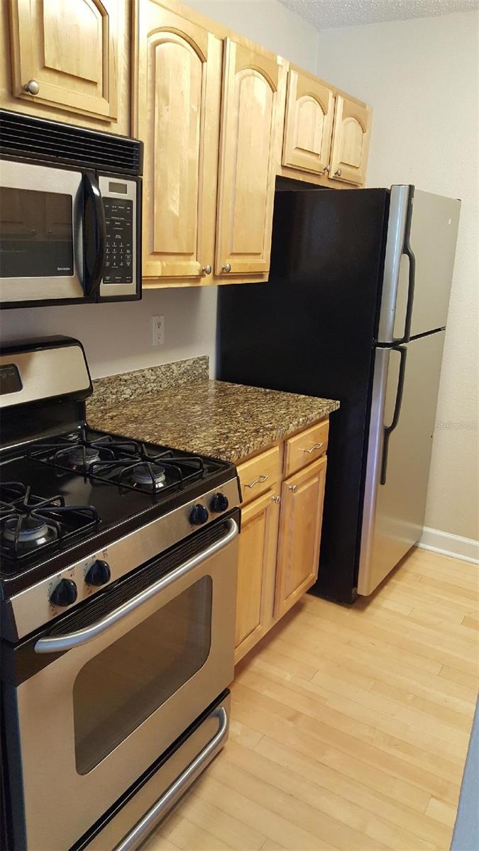 2035 Dixie Belle Dr #2035o Property Photo 6
