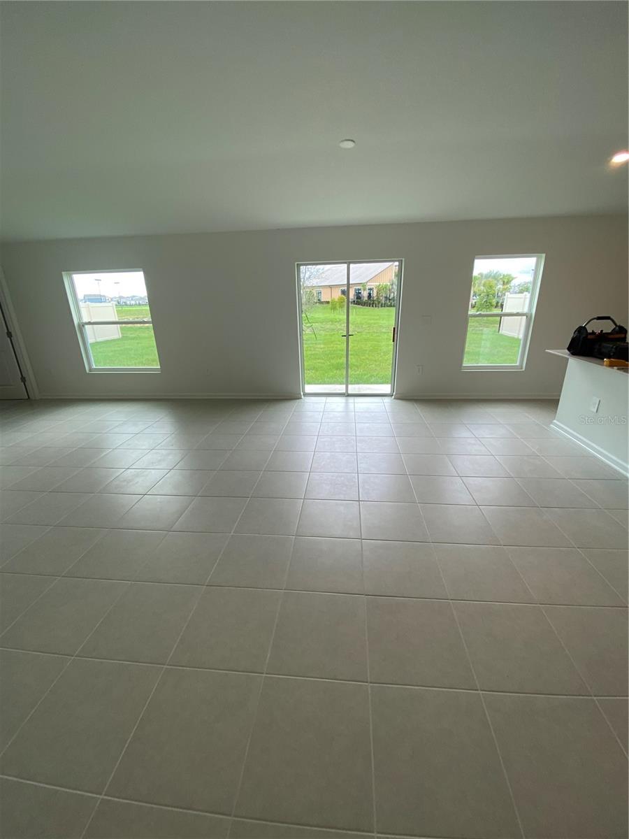 2125 Lasso Loop Property Photo 12