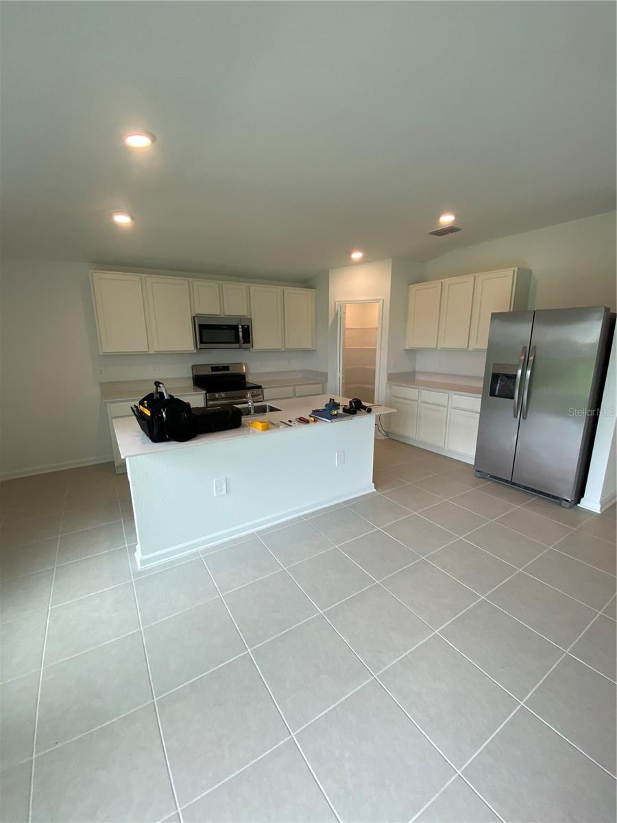 2125 Lasso Loop Property Photo 13