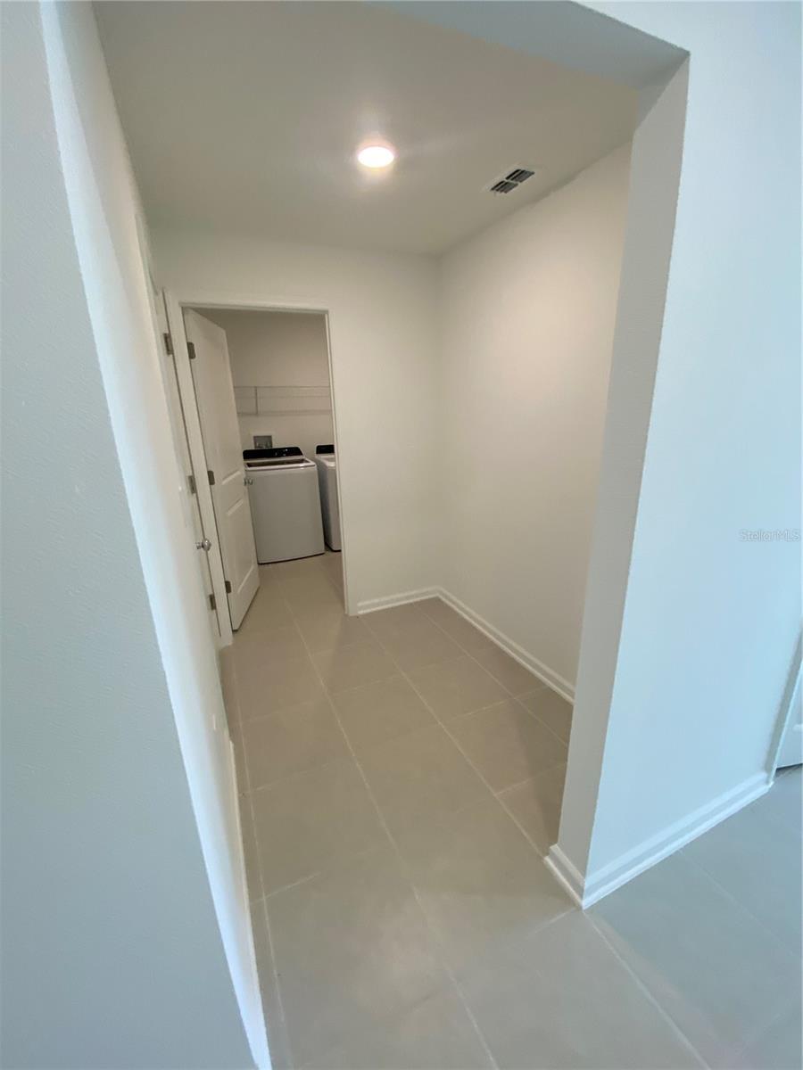 2125 Lasso Loop Property Photo 28
