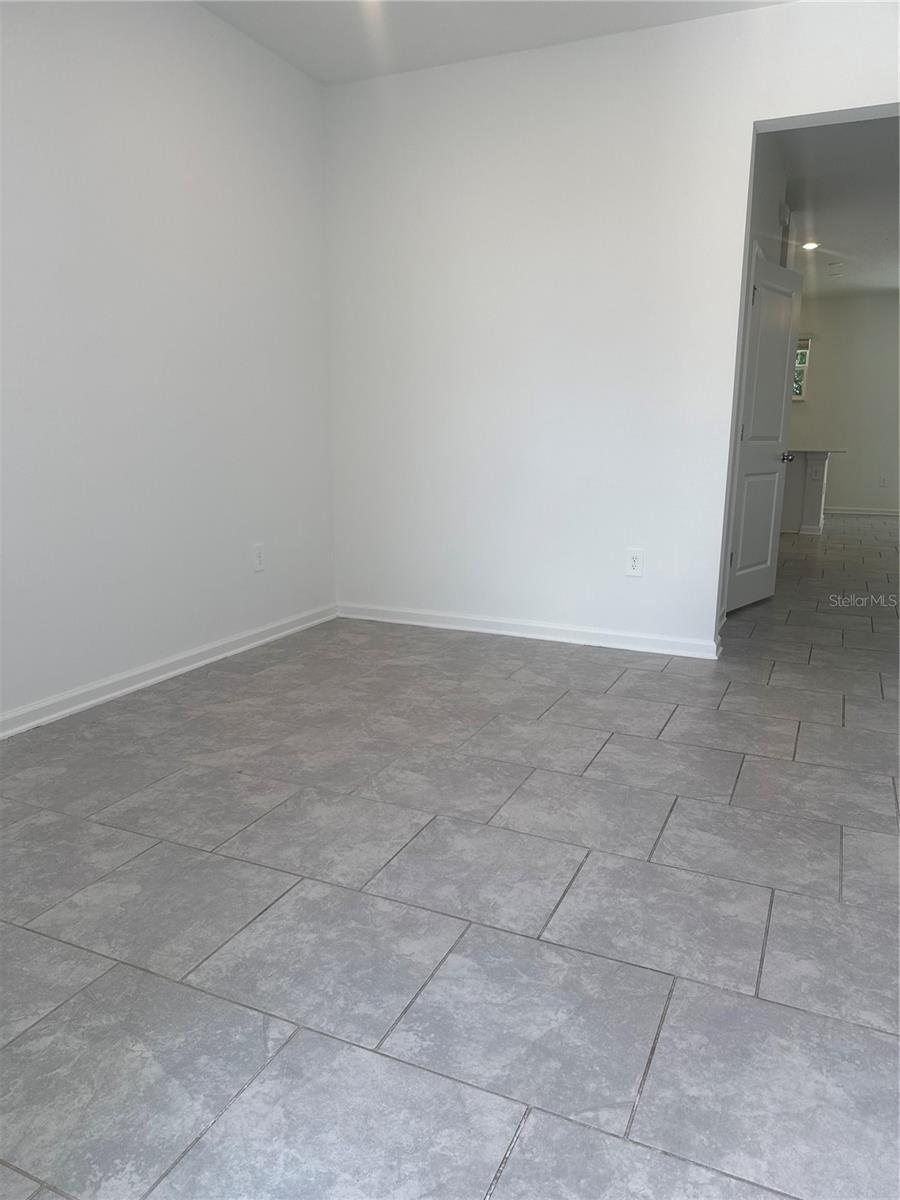 7580 Stone Creek Trl Property Photo 8