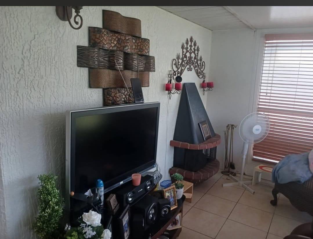 2409 Ming Ct Property Photo 6