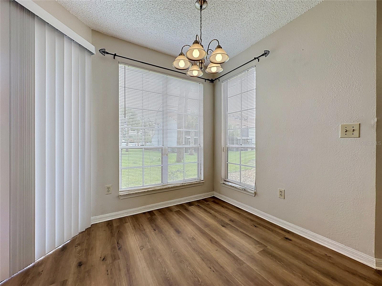 4817 Normandy Pl #105 Property Photo 6