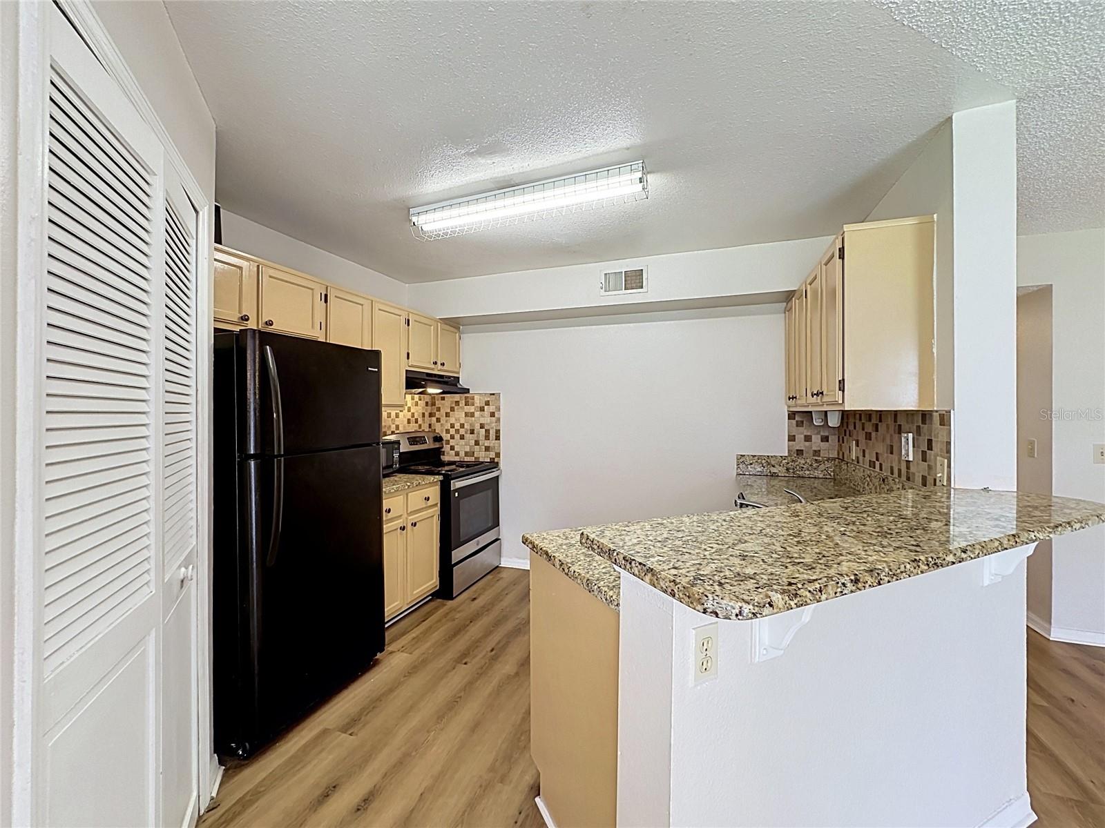 4817 Normandy Pl #105 Property Photo 13