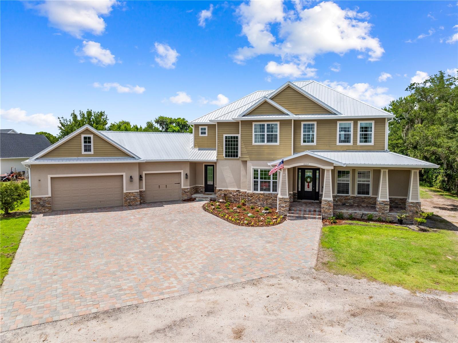 4664 Hickory Tree Ln Property Photo