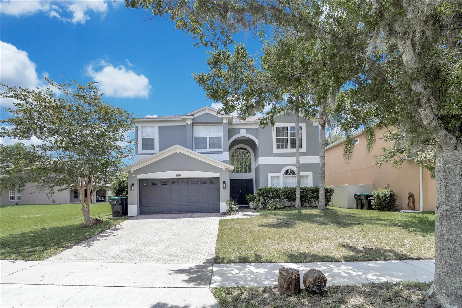 13051 Moss Park Ridge Dr Property Photo 2