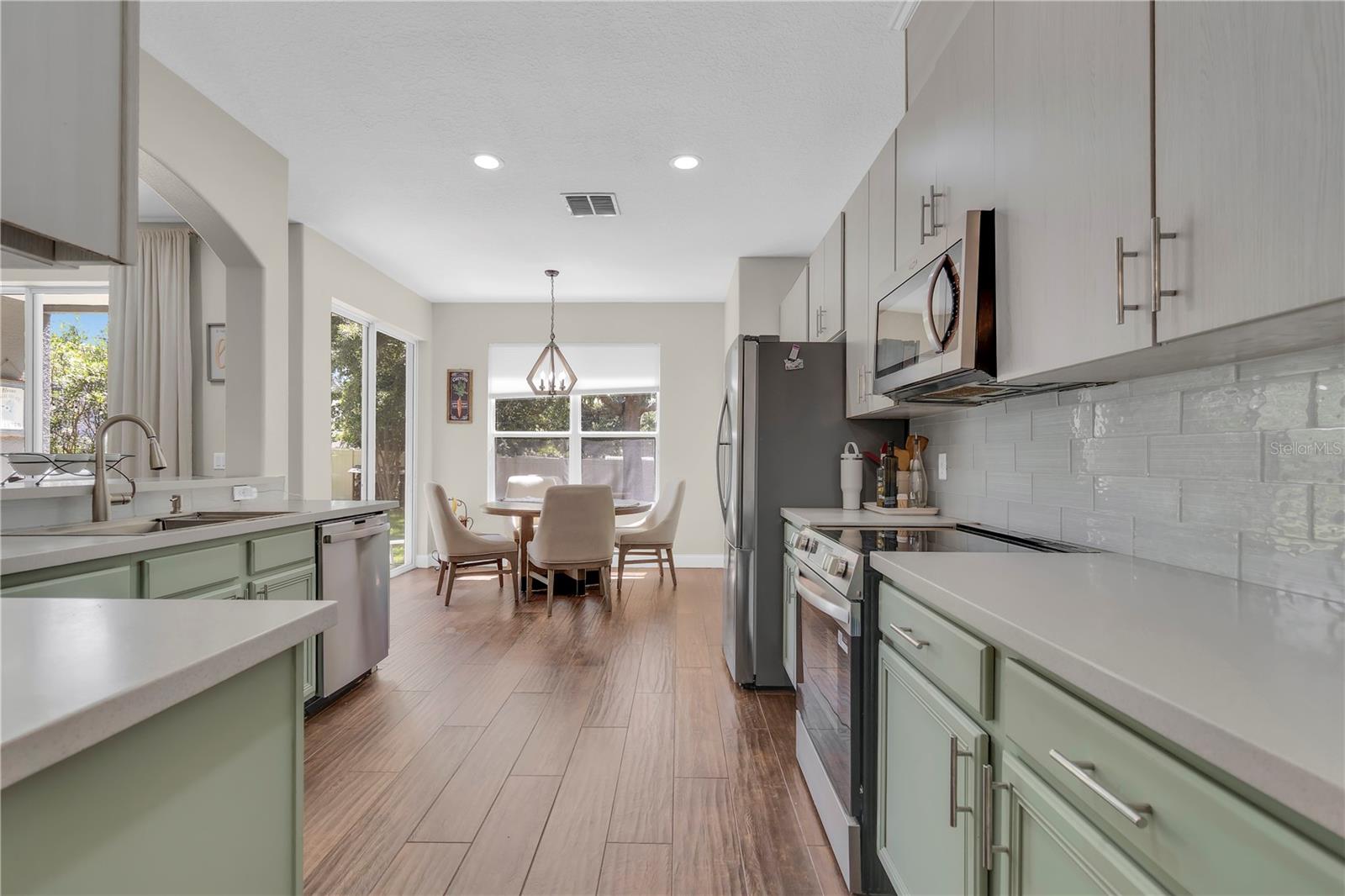 13051 Moss Park Ridge Dr Property Photo 12