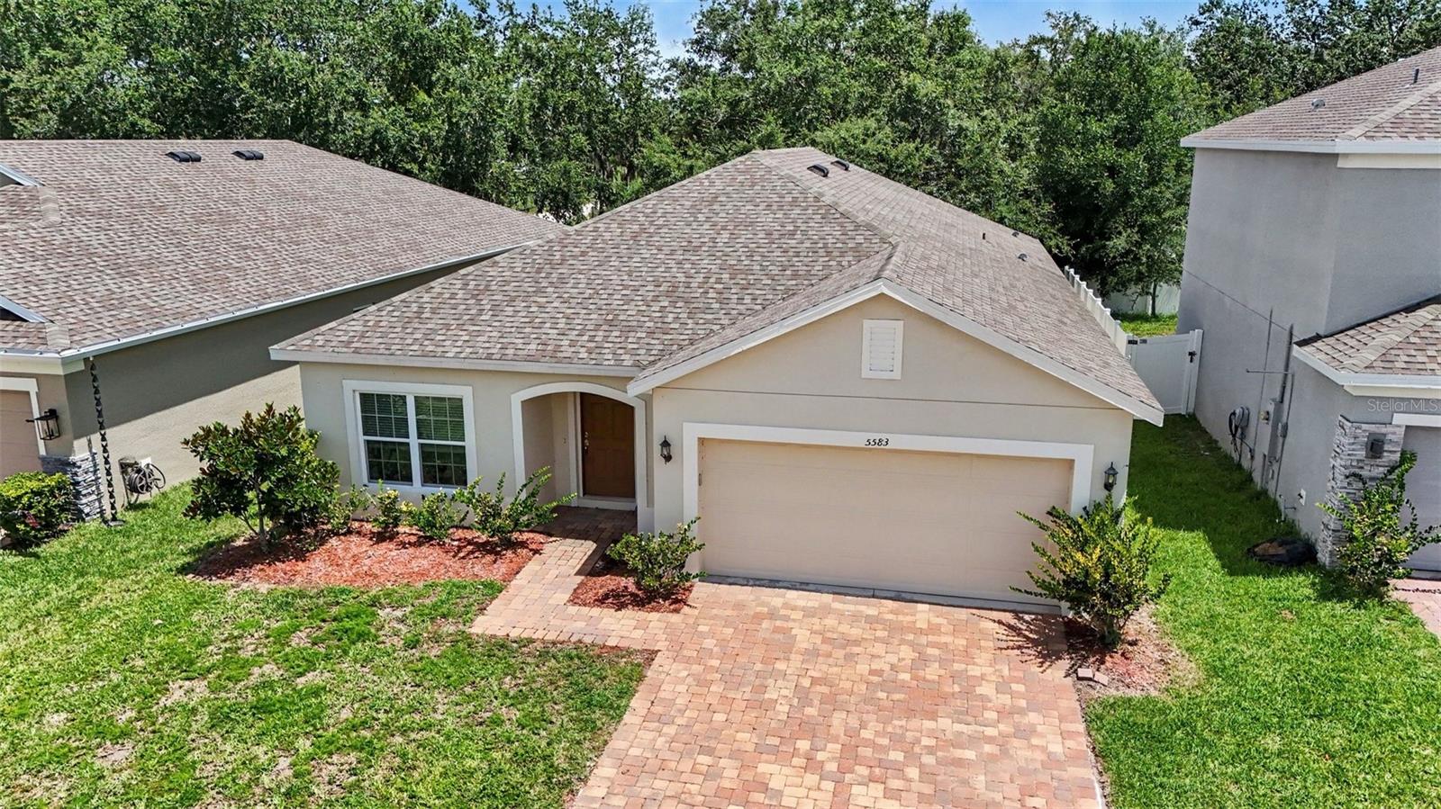 5583 SABAL DR