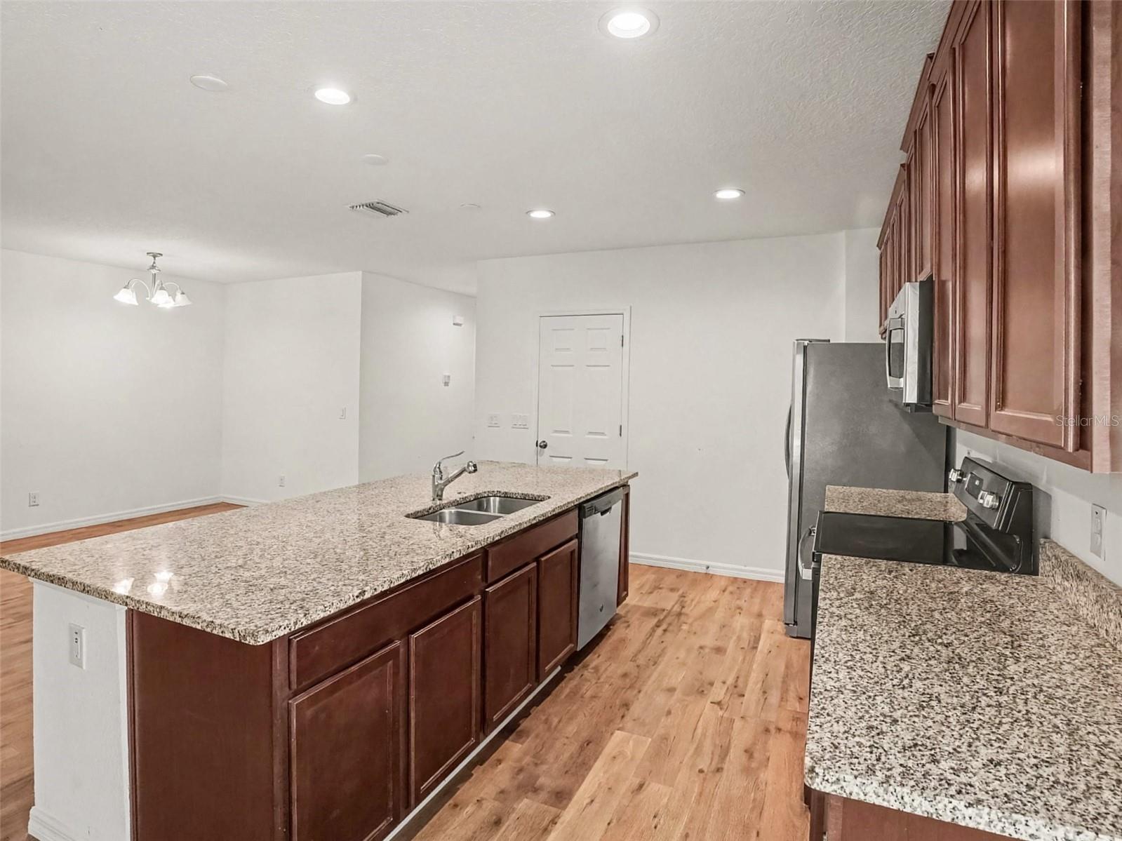 5583 Sabal Dr Property Photo 16