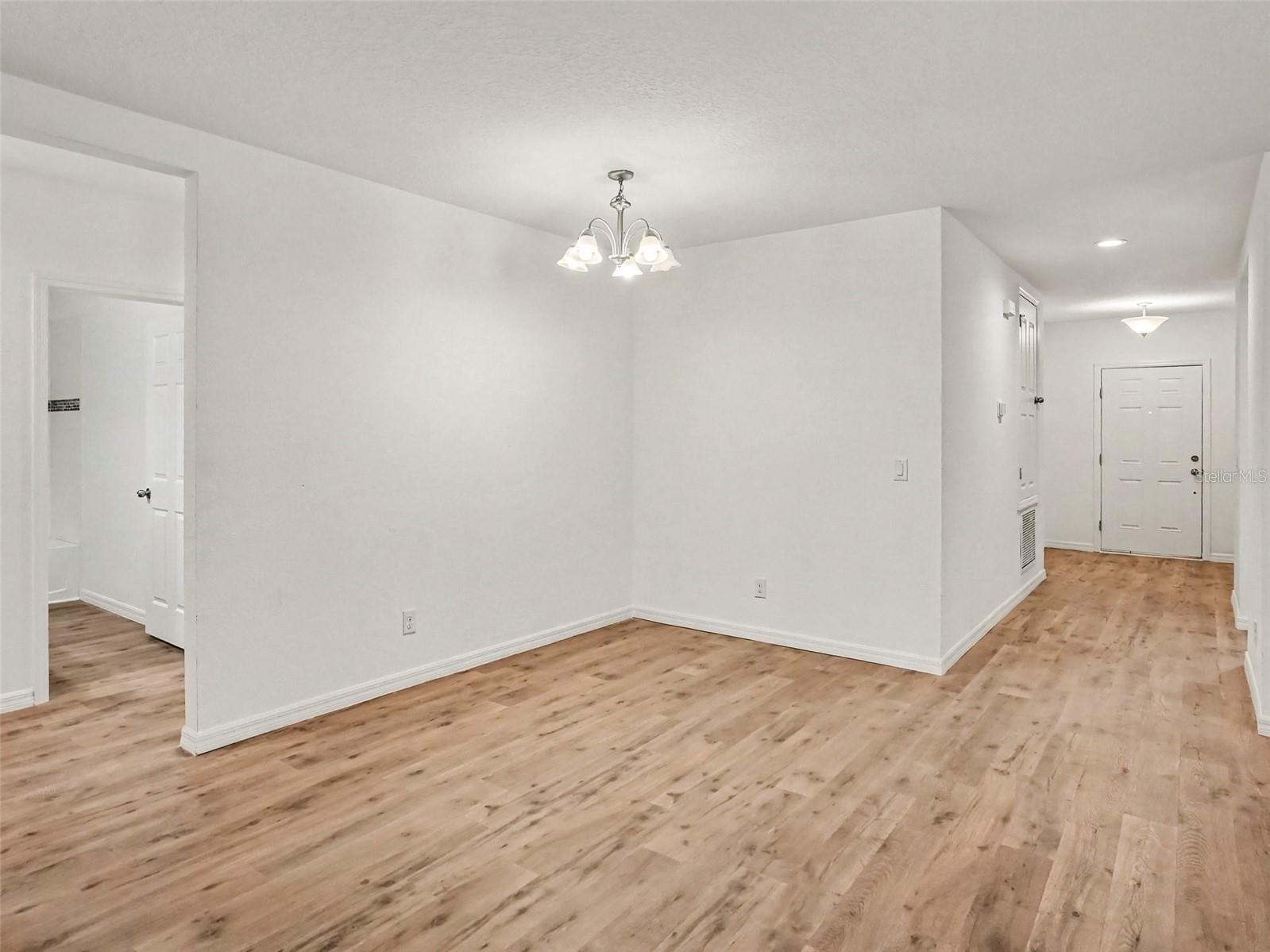 5583 Sabal Dr Property Photo 17