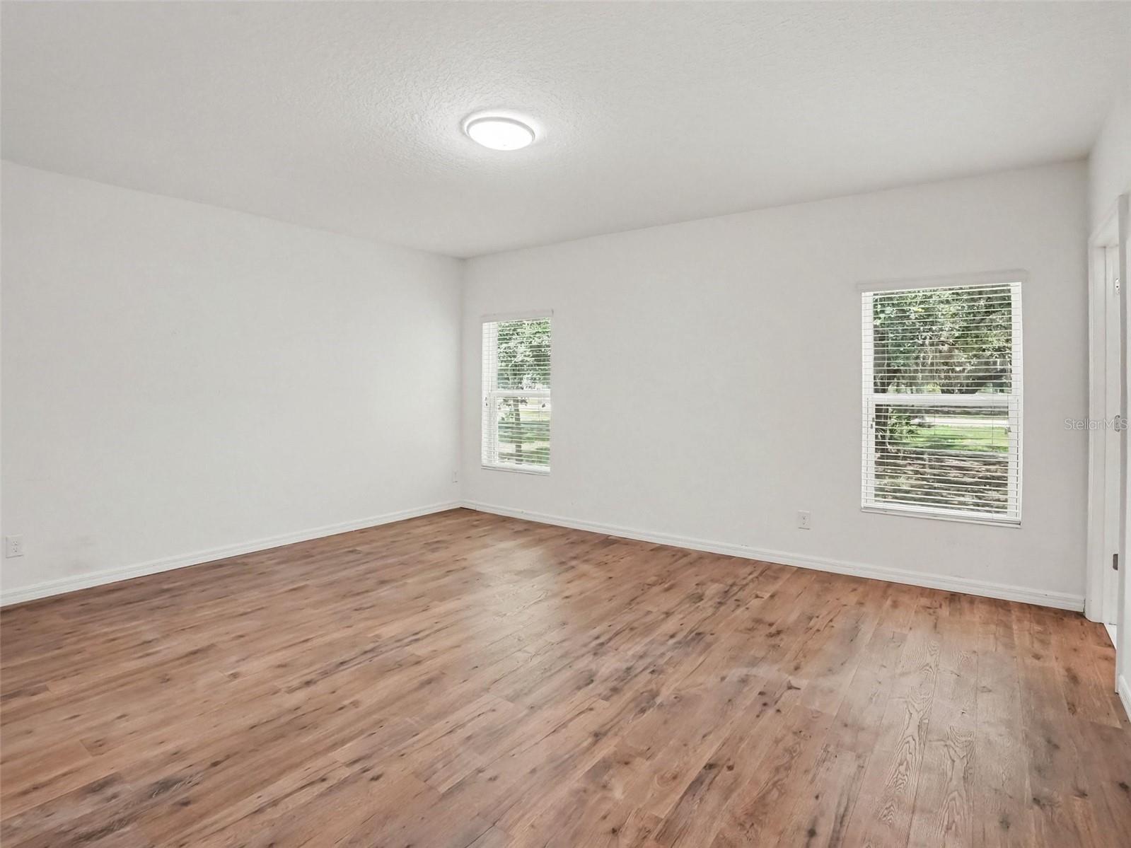 5583 Sabal Dr Property Photo 18