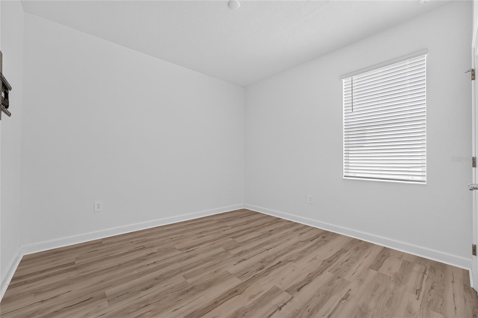 1744 Rider Rain Ln Property Photo 32