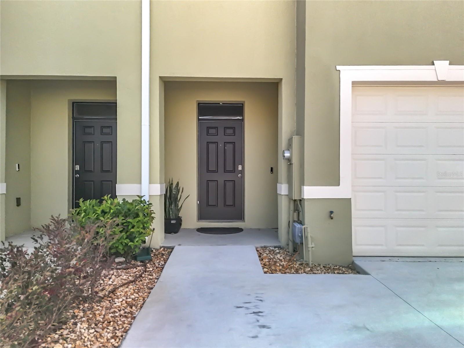 965 Lido Dr Property Photo 3