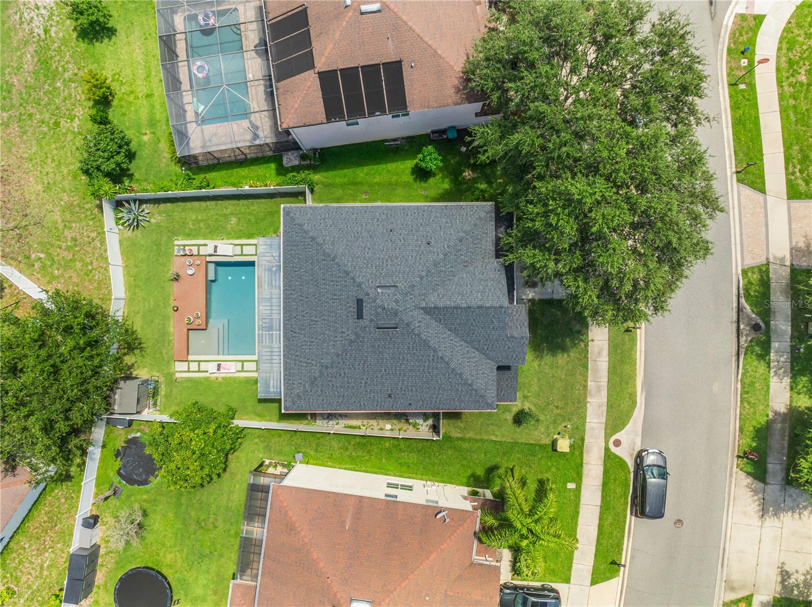 10109 Stratford Pointe Ave Property Photo 7