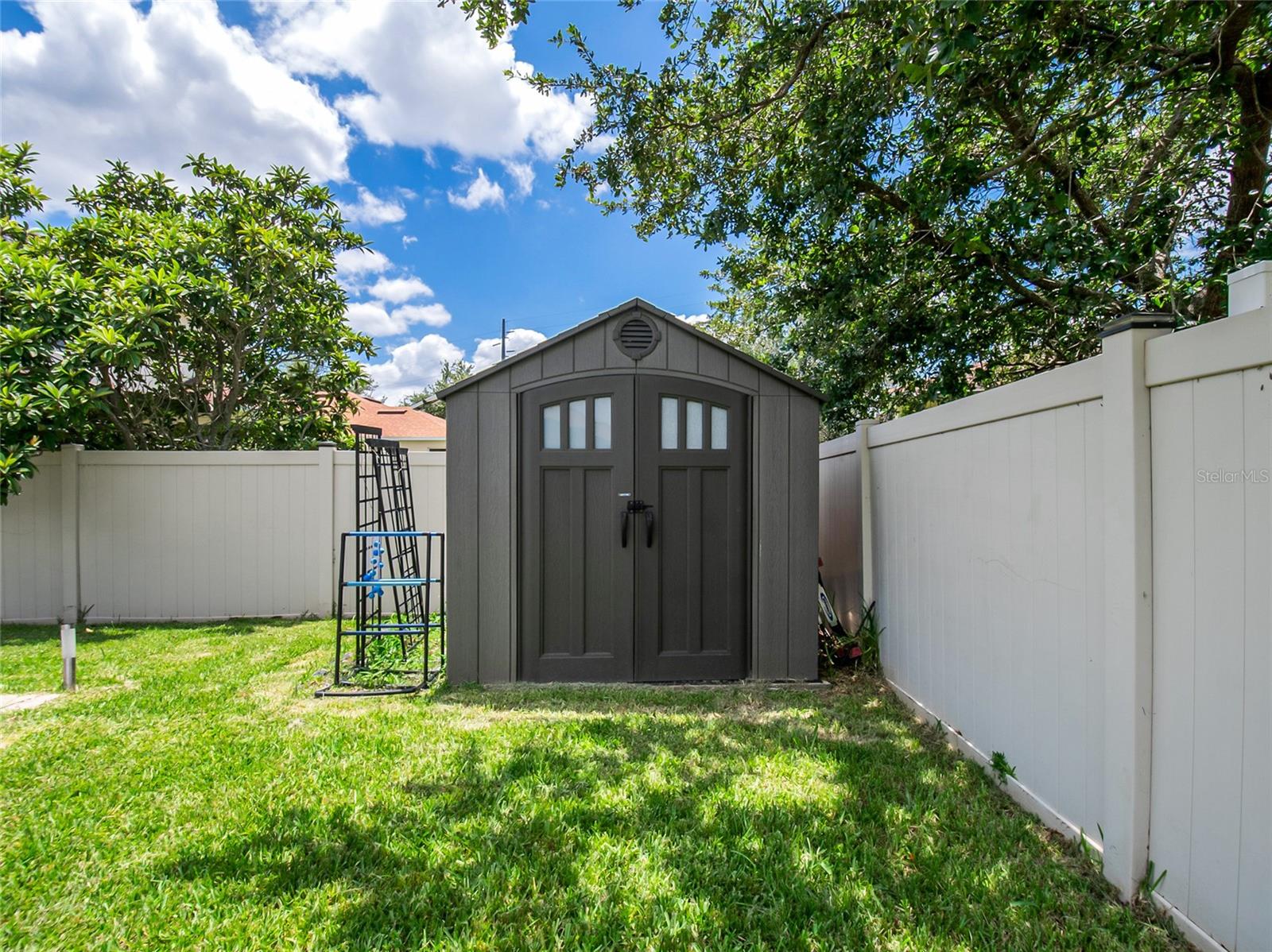 10109 Stratford Pointe Ave Property Photo 21