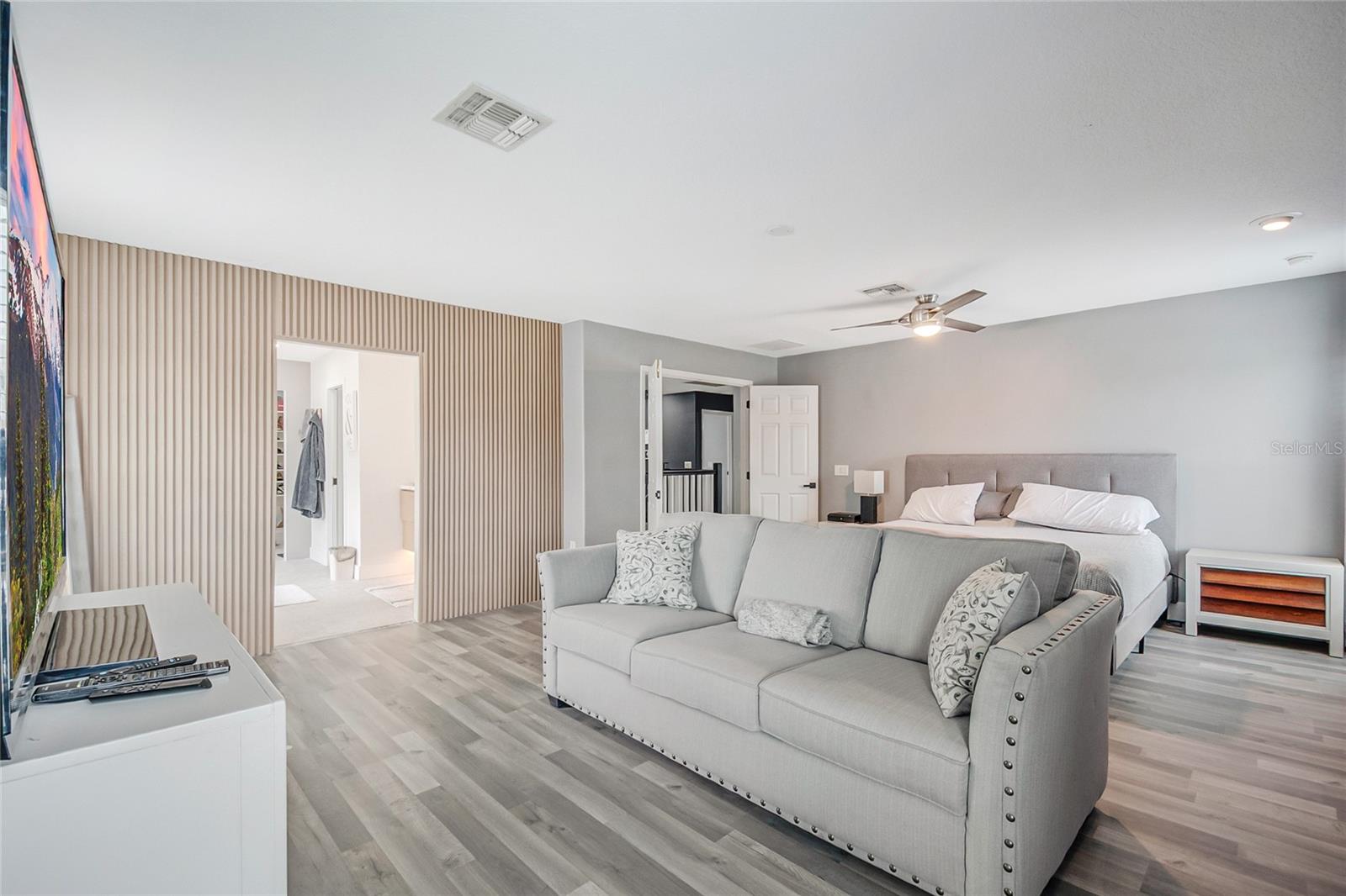 10109 Stratford Pointe Ave Property Photo 36