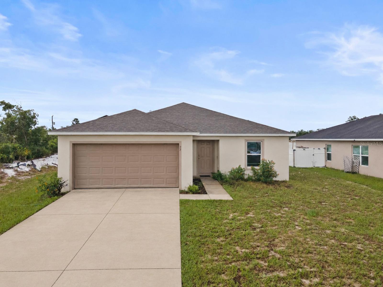 27 Magnolia Blossom Ln Property Photo 1