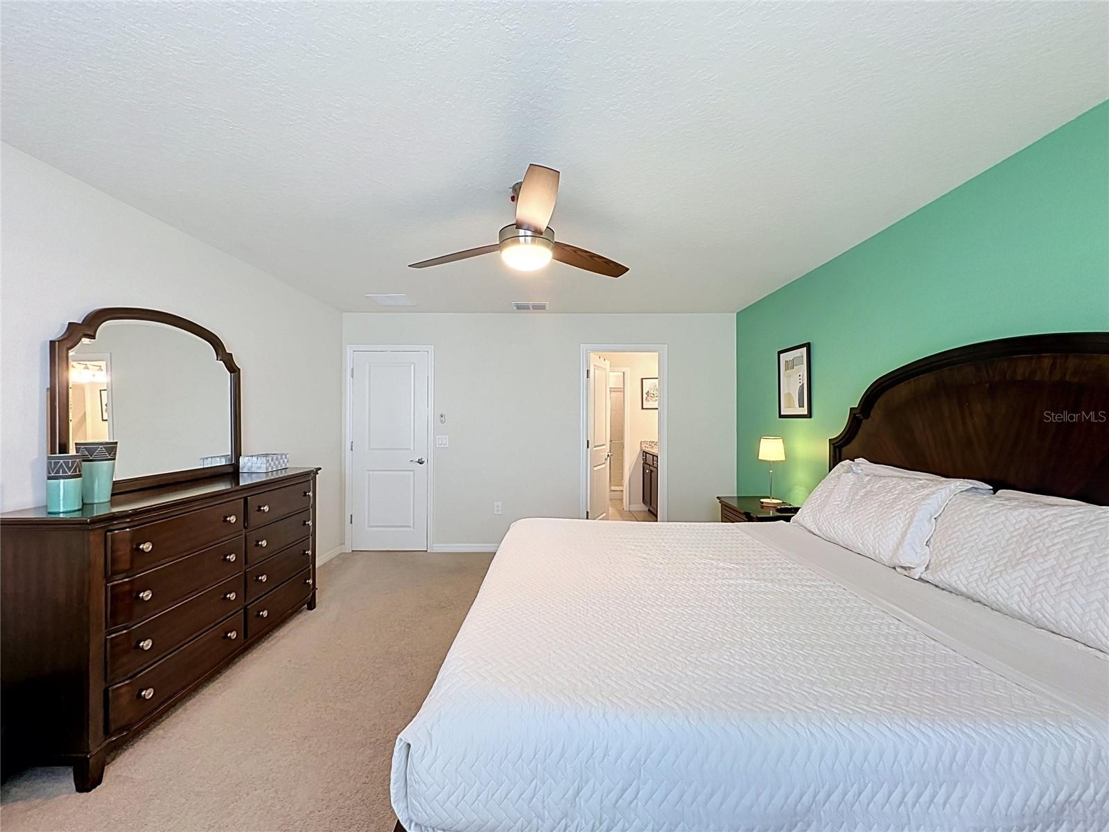 237 Jetty Way Property Photo 43