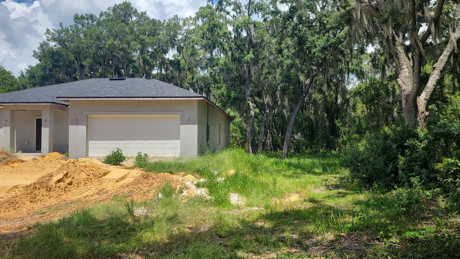 628 Lin Rd Property Photo 16
