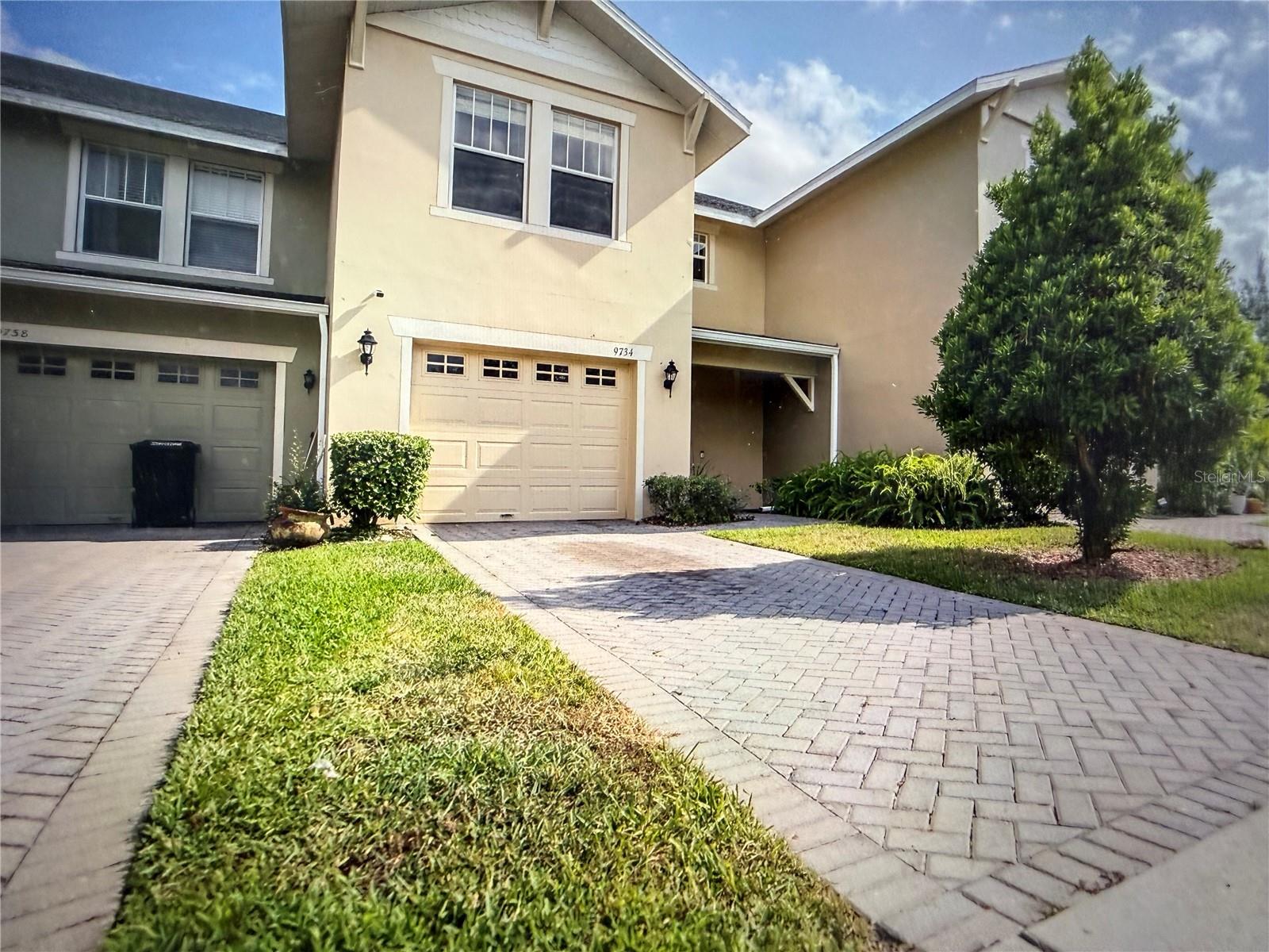 9734 TIRAMASU TRL Property Photo 1