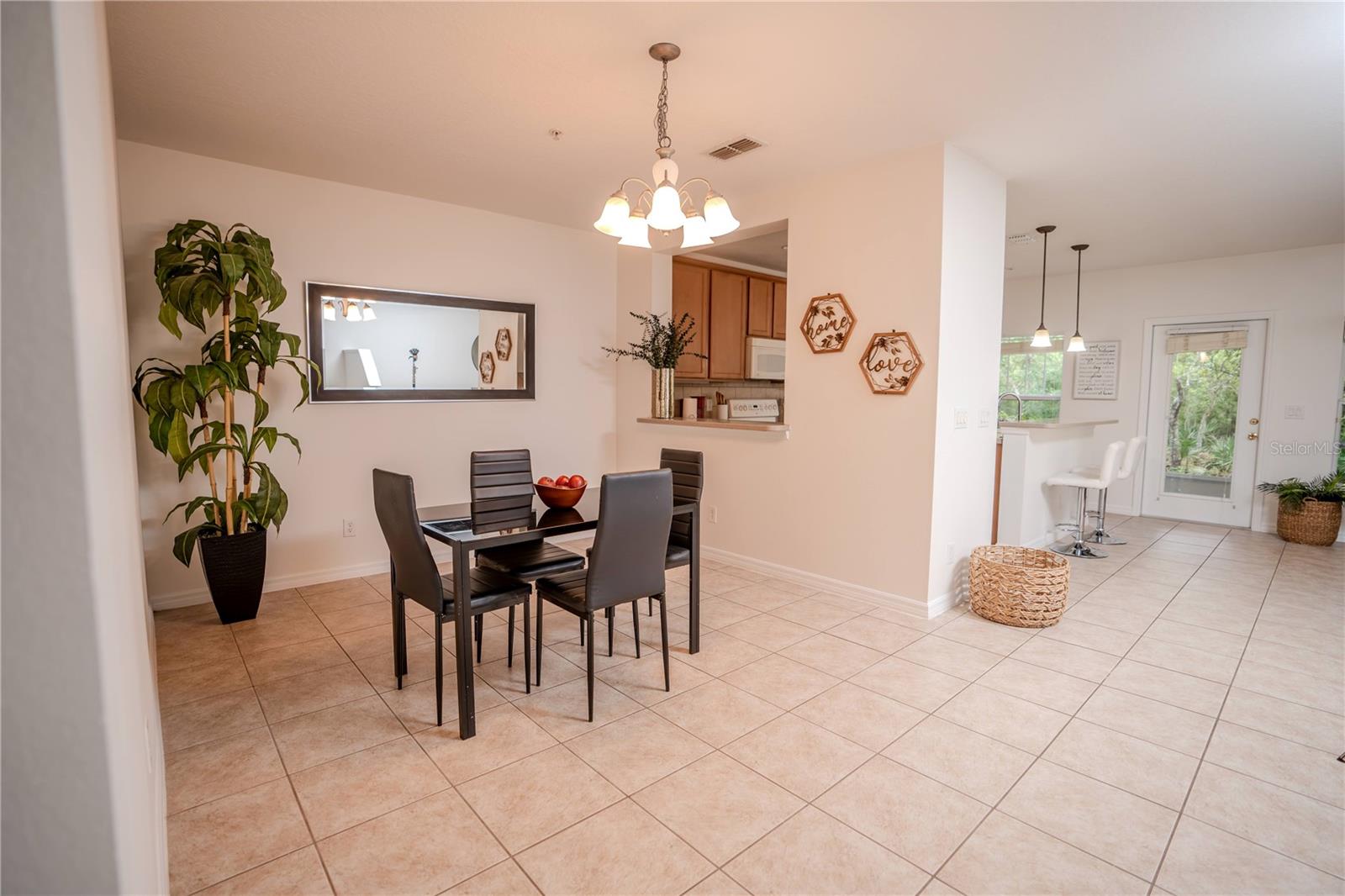 9734 Tiramasu Trl Property Photo 15
