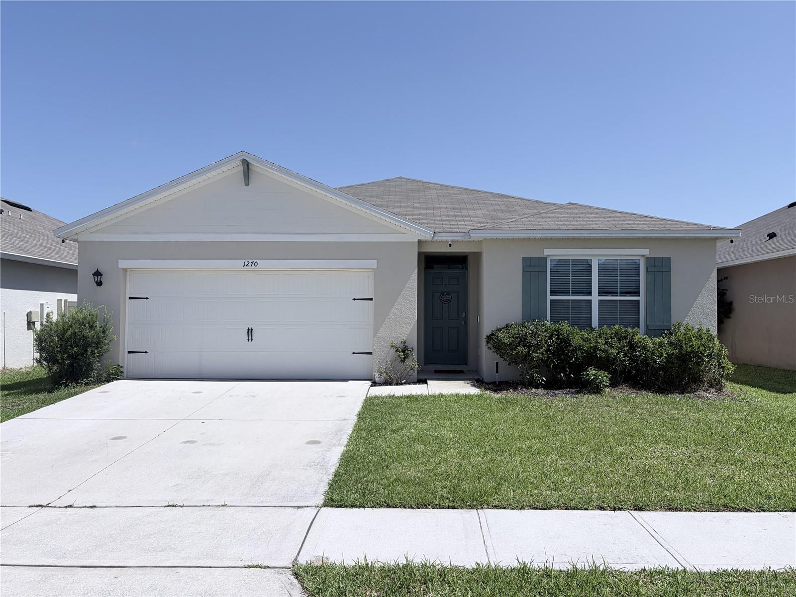 1270 Iguana Loop Property Photo 1