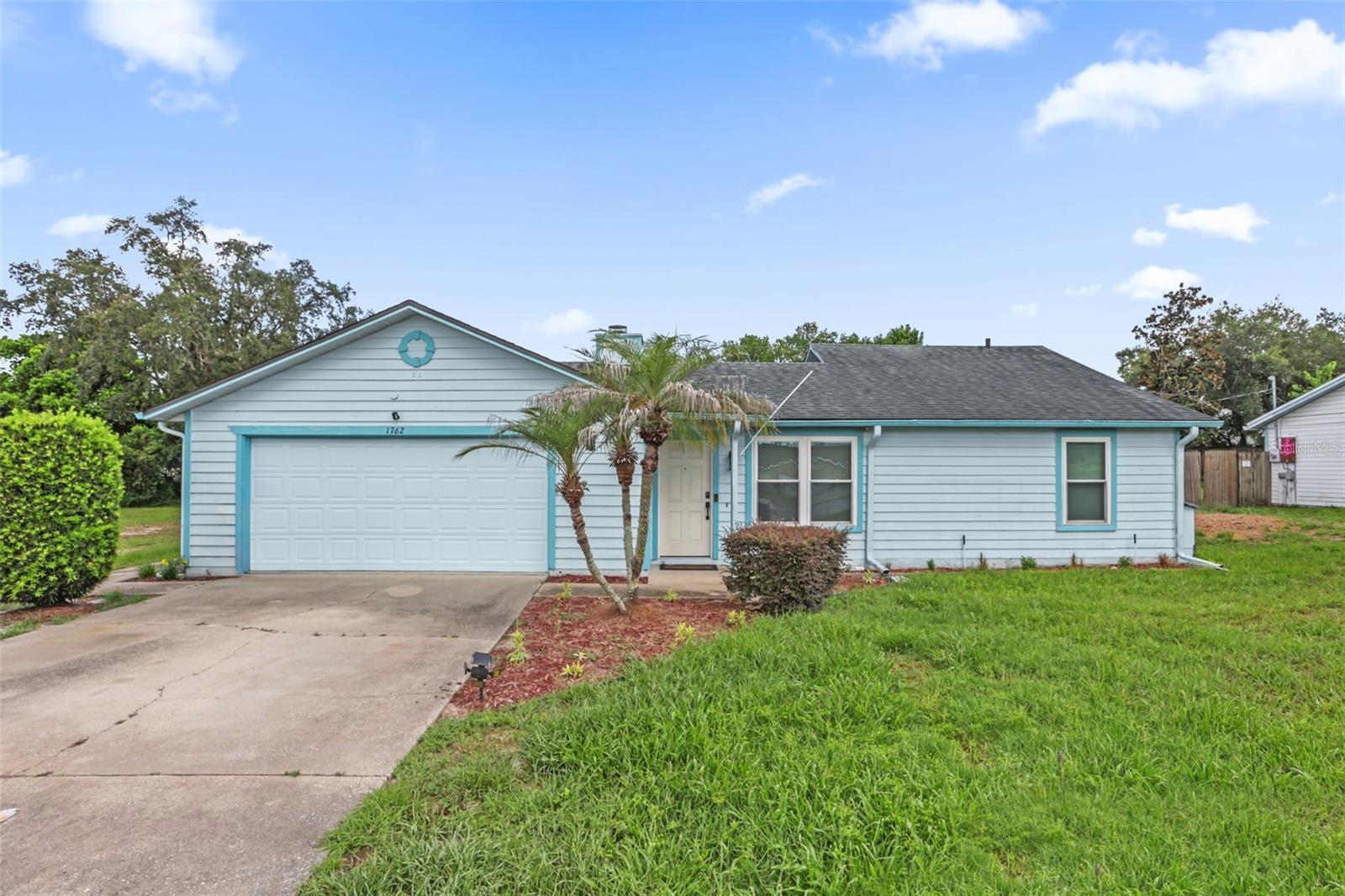 1762 Howland Blvd Property Photo 1