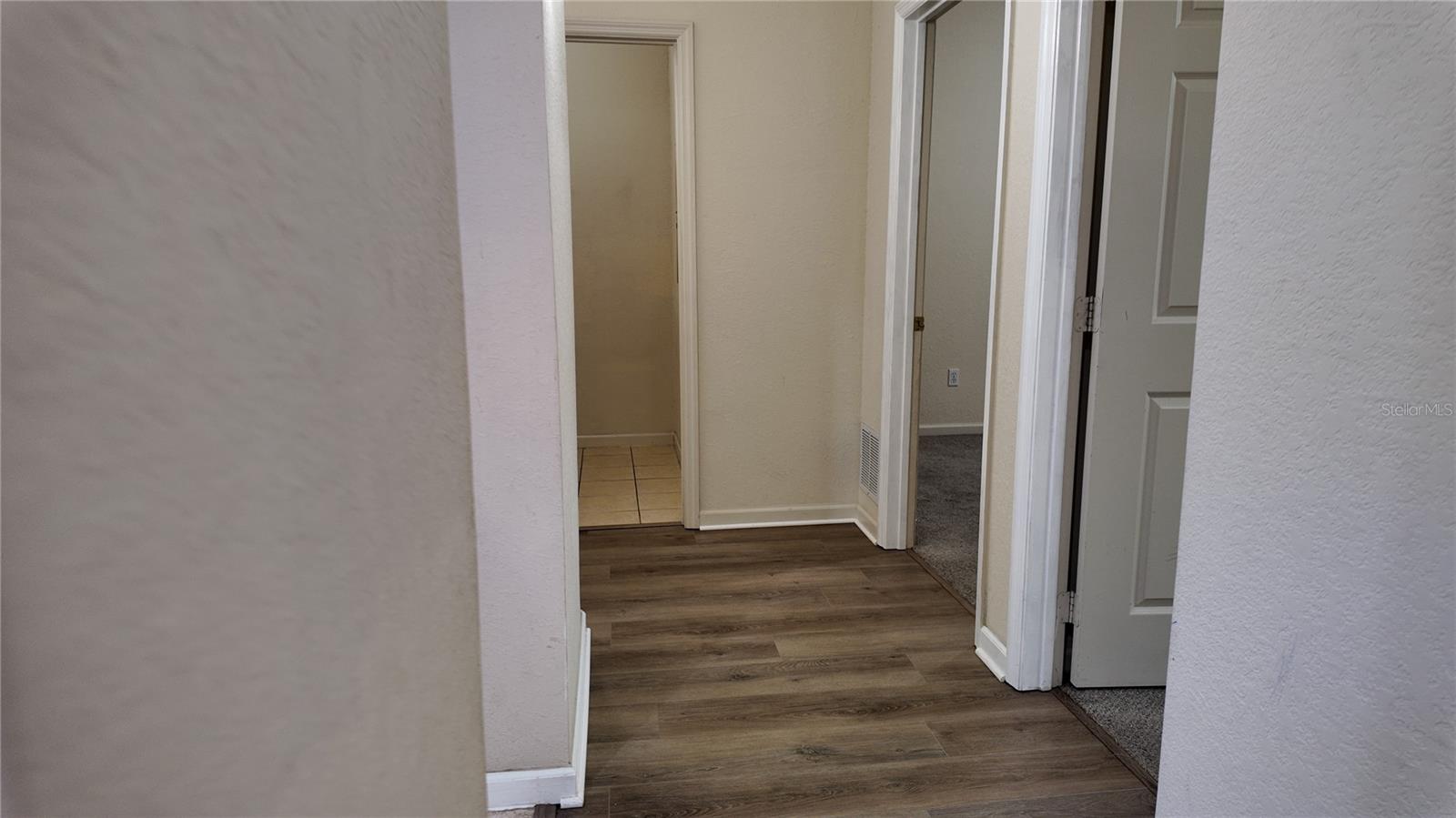 3051 Greystone Loop #206 Property Photo 13