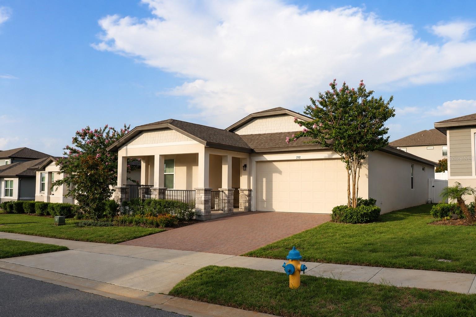 2312 Crossbow St Property Photo 2