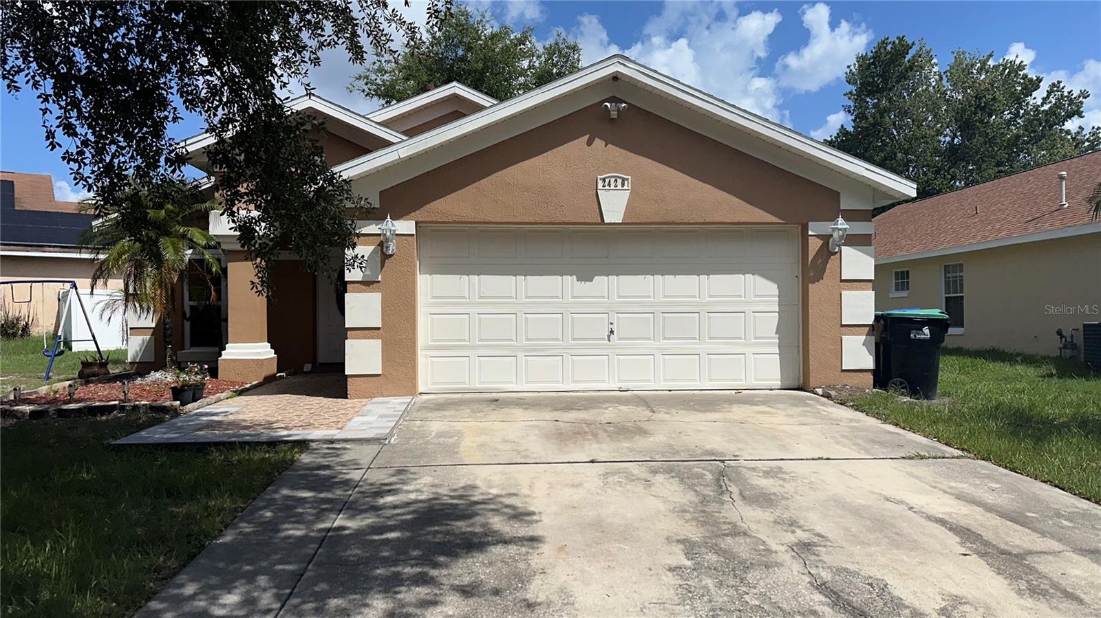 2429 SAPIER CT Property Photo 1