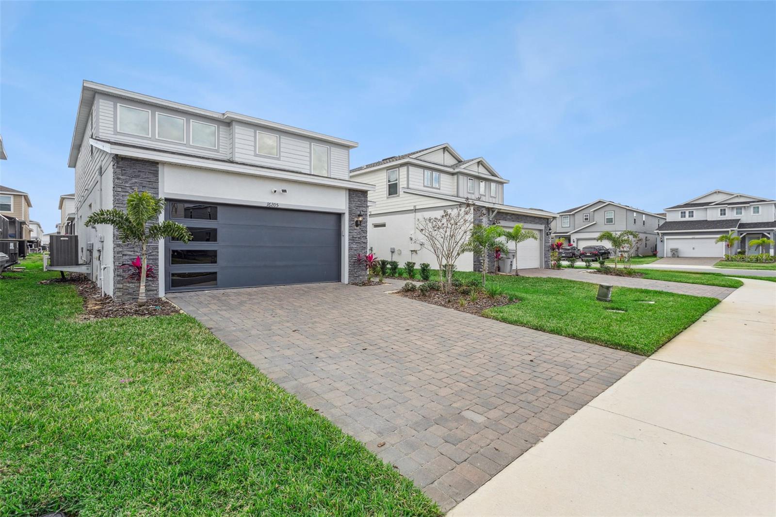 16205 Saint Kitts Cir Property Photo 1