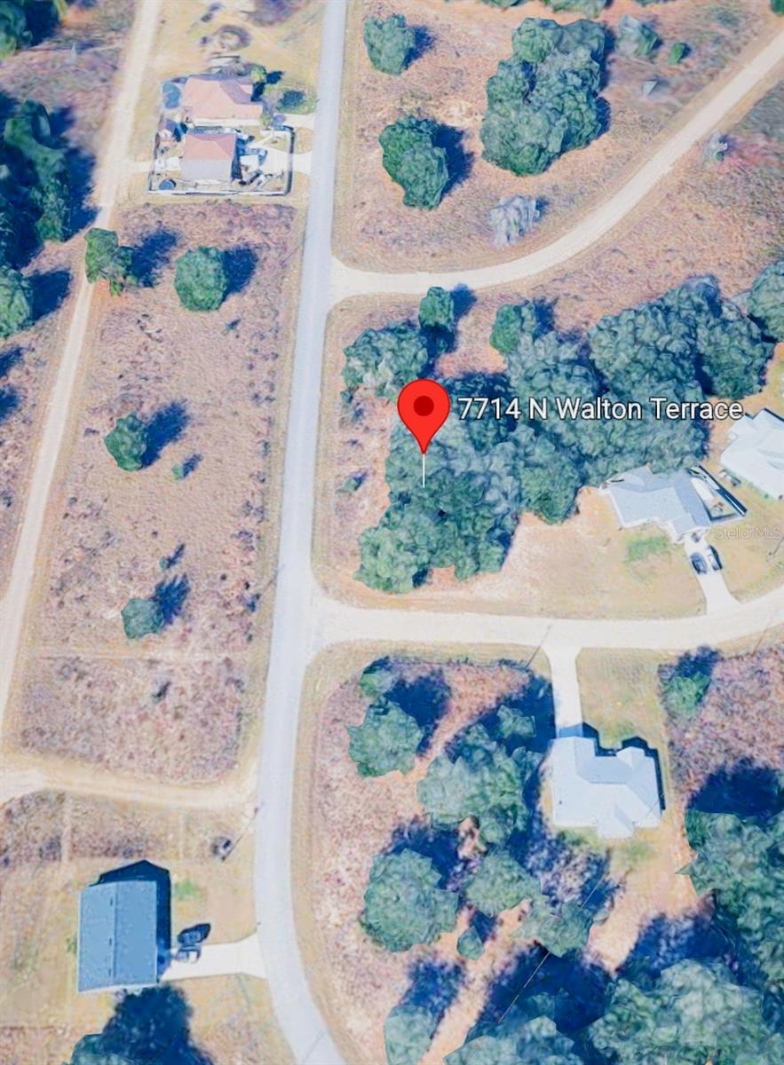 7714 N Walton Ter Property Photo 3