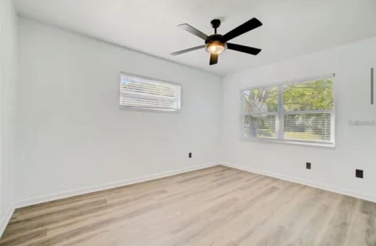 5205 Chenault Ave Property Photo 10