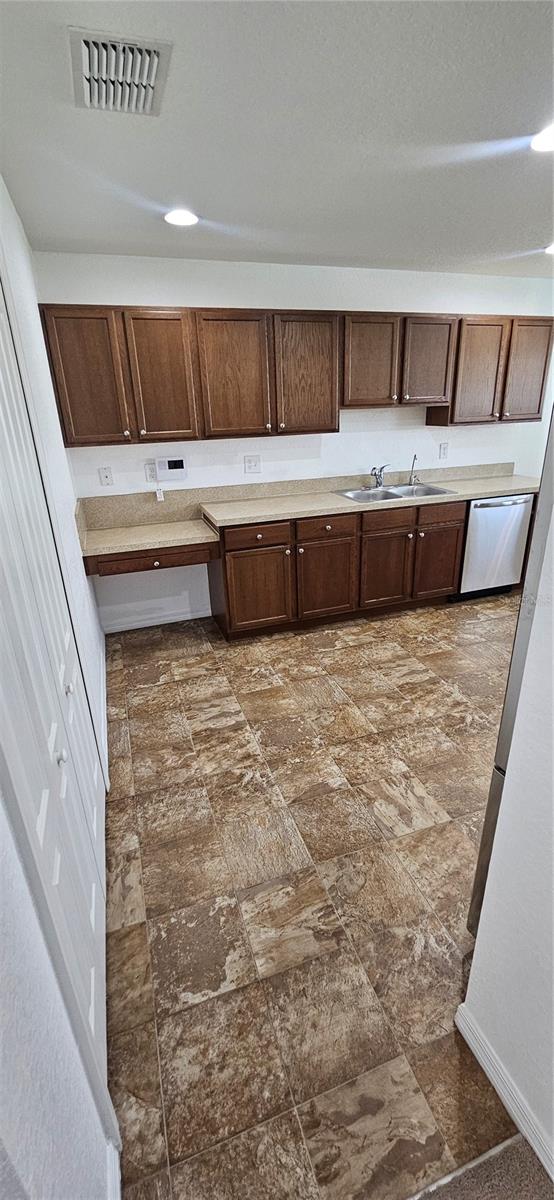 240 Solis Dr Property Photo 10